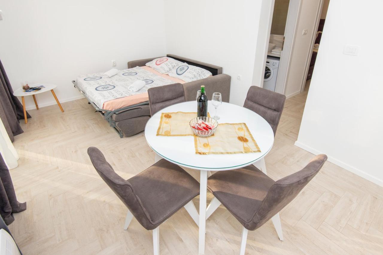 Villa Providenca Apartments ติวัต ภายนอก รูปภาพ