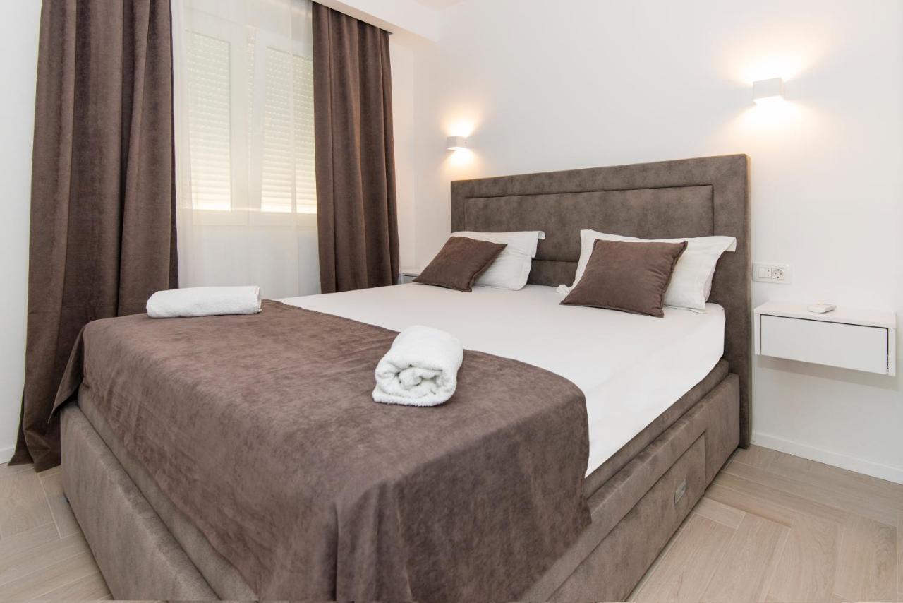 Villa Providenca Apartments ติวัต ภายนอก รูปภาพ